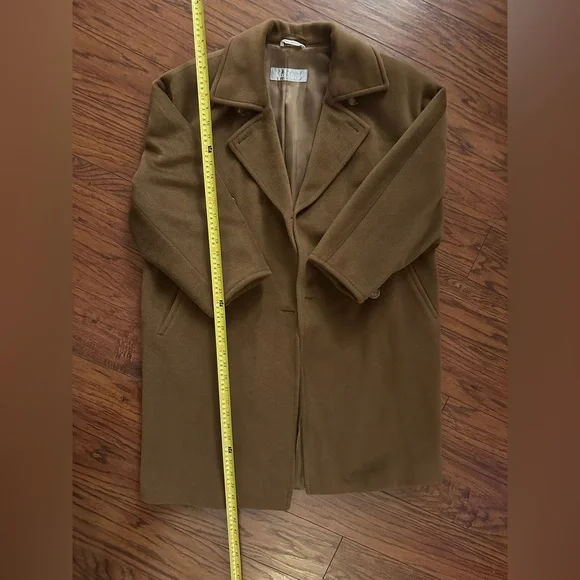 Max Mara Coat - Picture 2 of 16